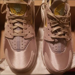 Nike Women Huarache Running PRM